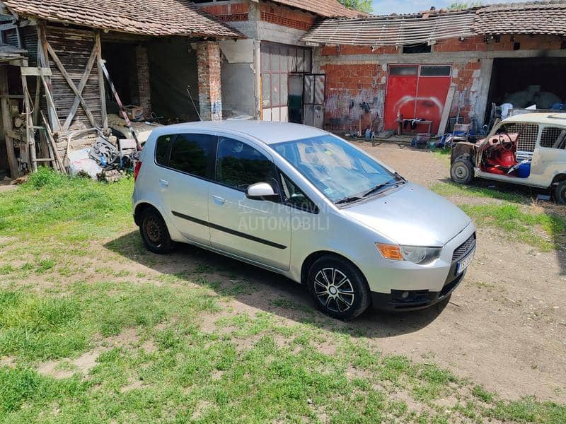 Mitsubishi Colt 