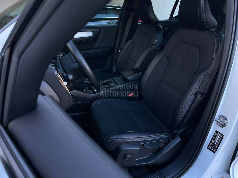 Volvo XC40 Momentum 4x4 CH