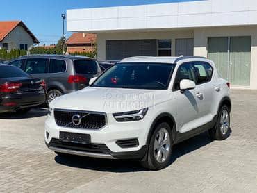 Volvo XC40 Momentum 4x4 CH