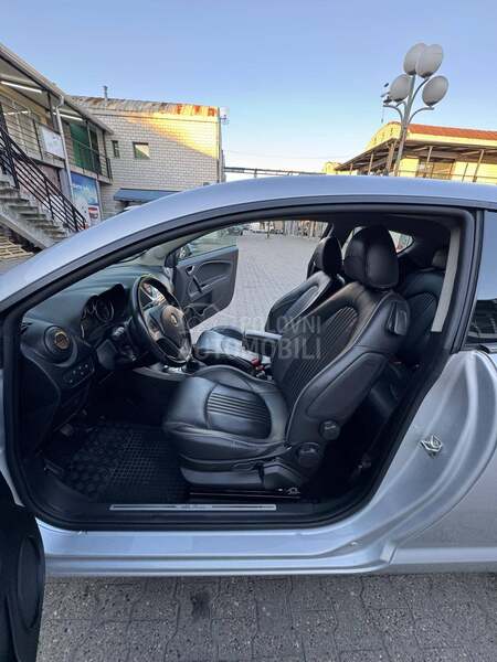 Alfa Romeo MiTo 1.3M-JET/NAV/