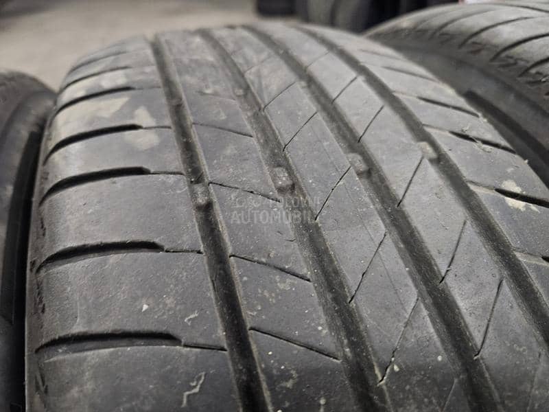 Bridgestone 215/60 R17 Letnja