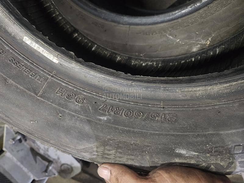 Bridgestone 215/60 R17 Letnja