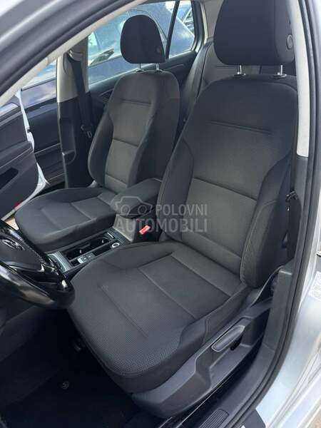 Volkswagen Golf 7 