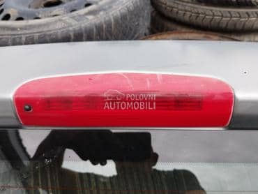 Trece stop svetlo za Opel Meriva od 2010. do 2016. god.