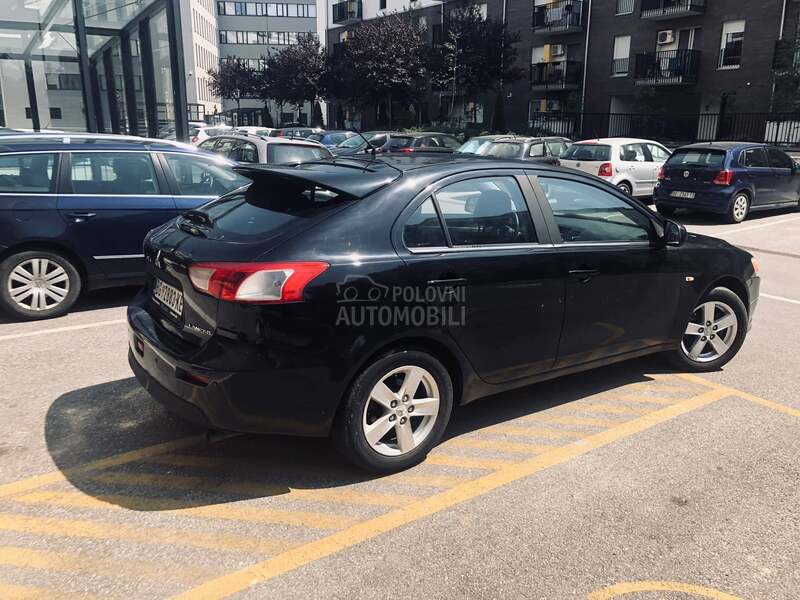 Mitsubishi Lancer 20DI-D