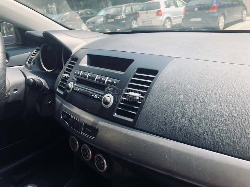 Mitsubishi Lancer 20DI-D