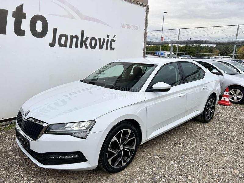 Škoda Superb 36 000 k m