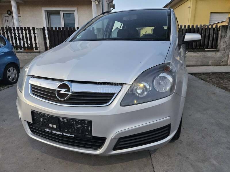 Opel Zafira 1.9 cdti