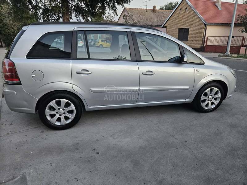 Opel Zafira 1.9 cdti
