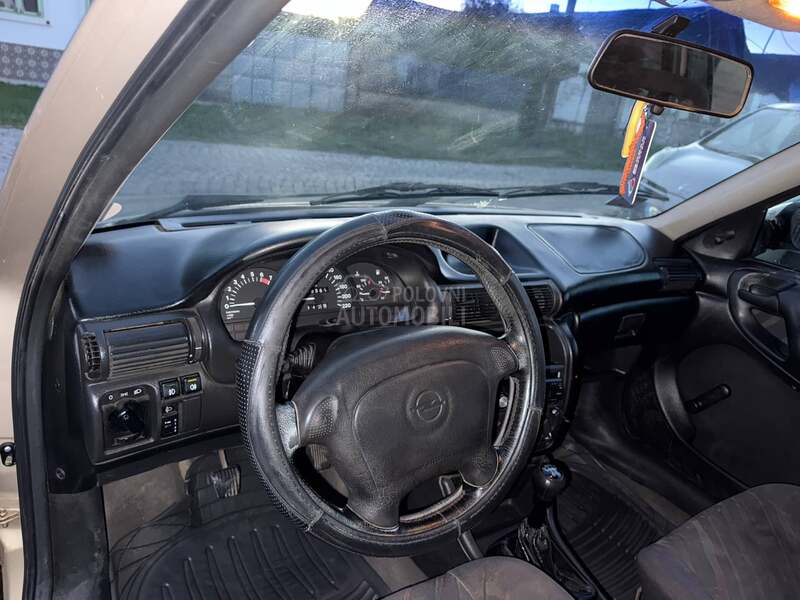 Opel Astra F 