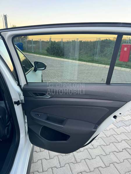 Volkswagen Golf 8 GTE IQ