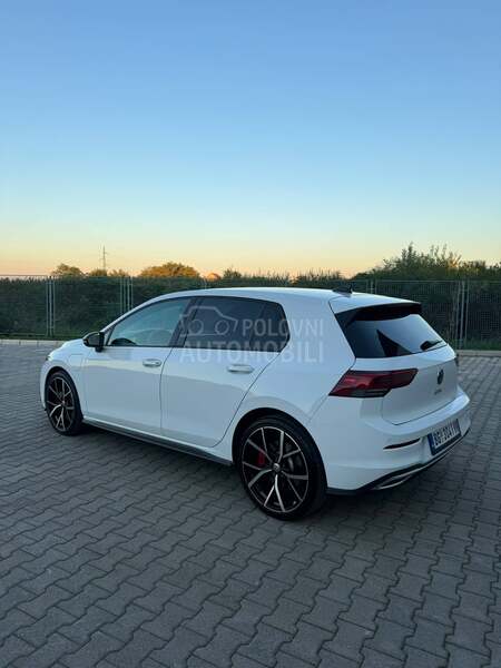 Volkswagen Golf 8 GTE IQ