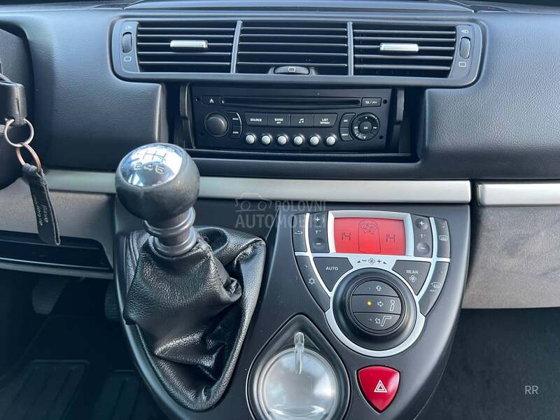 Peugeot 807 2.0HDI T o P