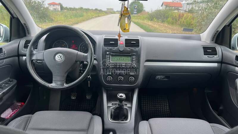 Volkswagen Golf 5 