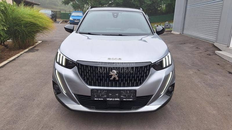 Peugeot 2008 GT LINE