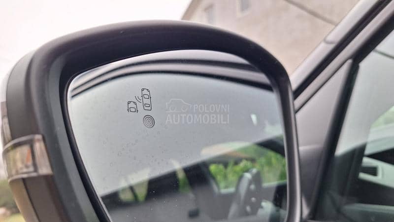 Peugeot 2008 GT LINE