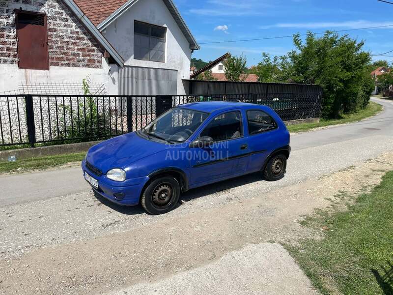 Opel Corsa B 