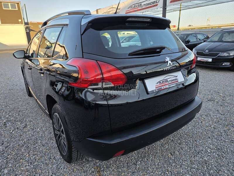 Peugeot 2008 1.2/CH/145.000 K.M