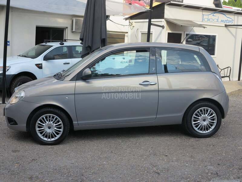Lancia Ypsilon 1.2 B