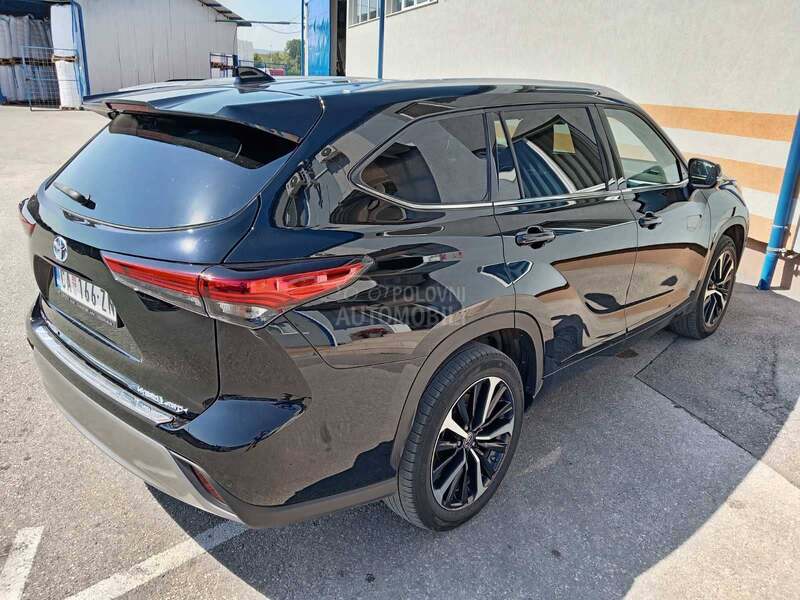 Toyota Highlander 2.5