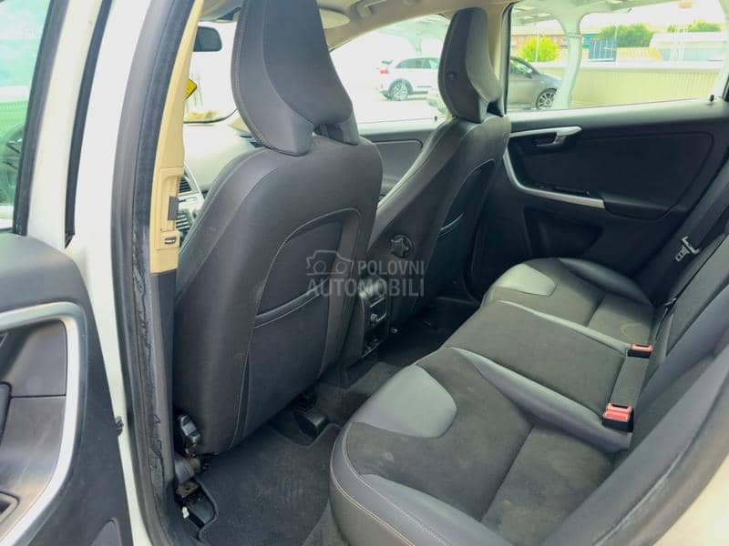 Volvo XC60 2.0d e drive