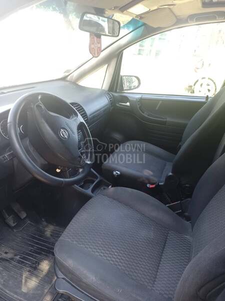 Opel Zafira 2.0