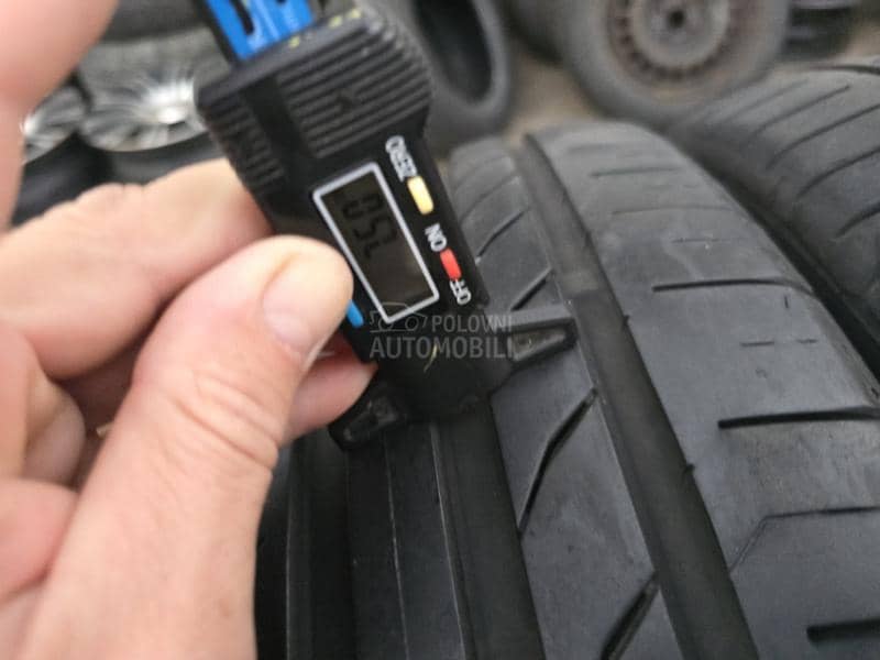 Continental 235/45 R17 Letnja