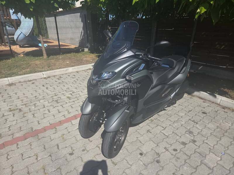 Yamaha Tricity B kategorija