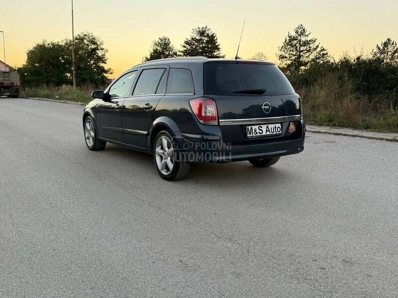Opel Astra H SPORT