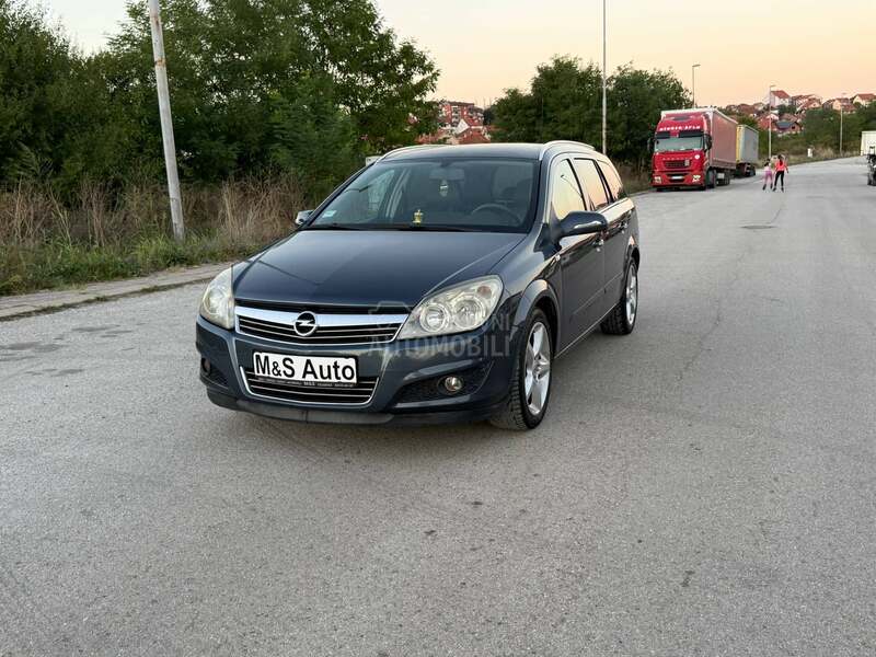 Opel Astra H SPORT