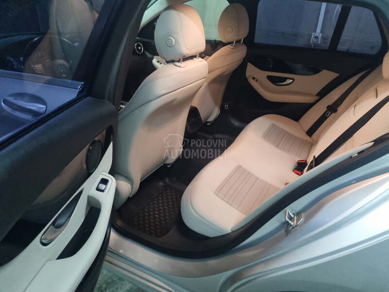Mercedes Benz C 200 