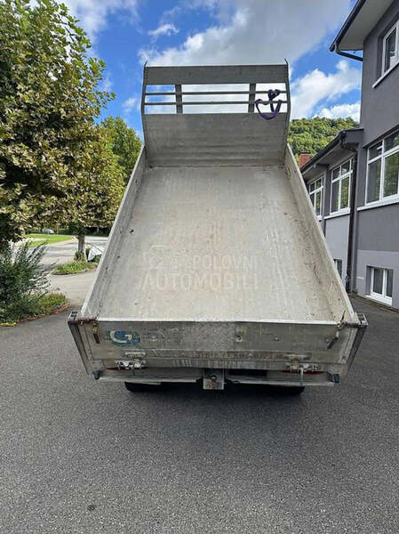 Nissan cabstar 3513