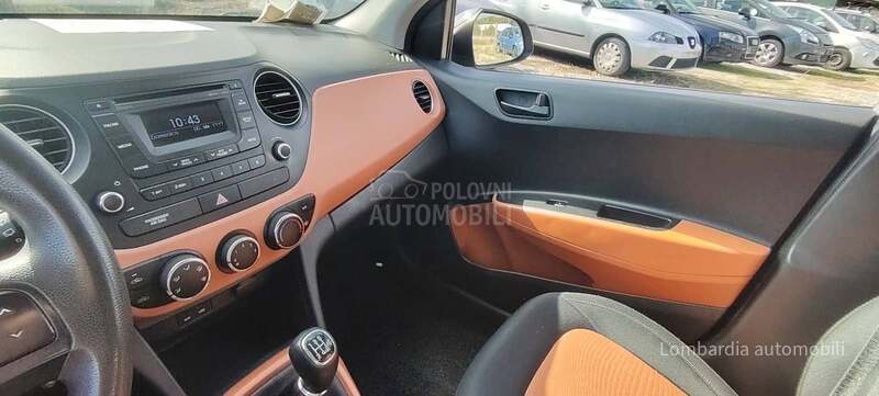 Hyundai i10 1.1 TNG