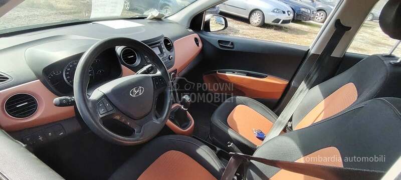Hyundai i10 1.1 TNG