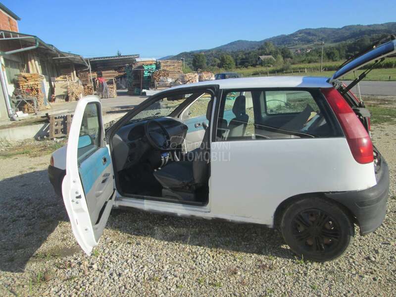 Fiat Punto PUS ŠASIJA