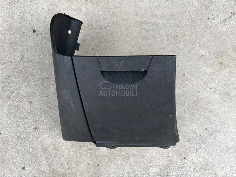 Fiioka plastika table