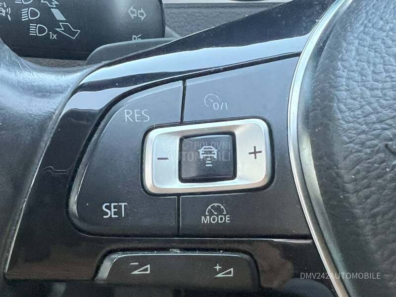 Volkswagen Golf 7 A UTOMATIK LED