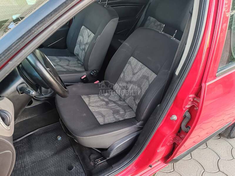 Dacia Sandero 1.4