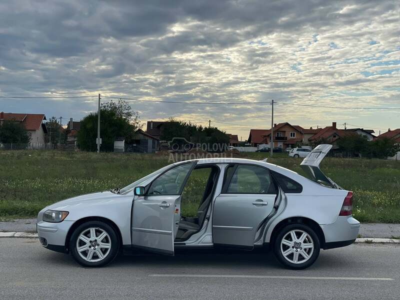 Volvo S40 2.0D NOV NOV