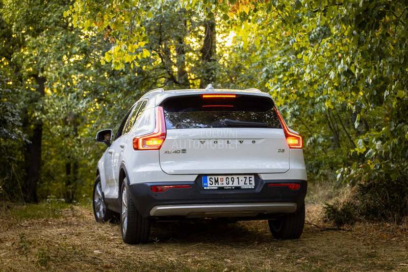 Volvo XC40 2.0 D3
