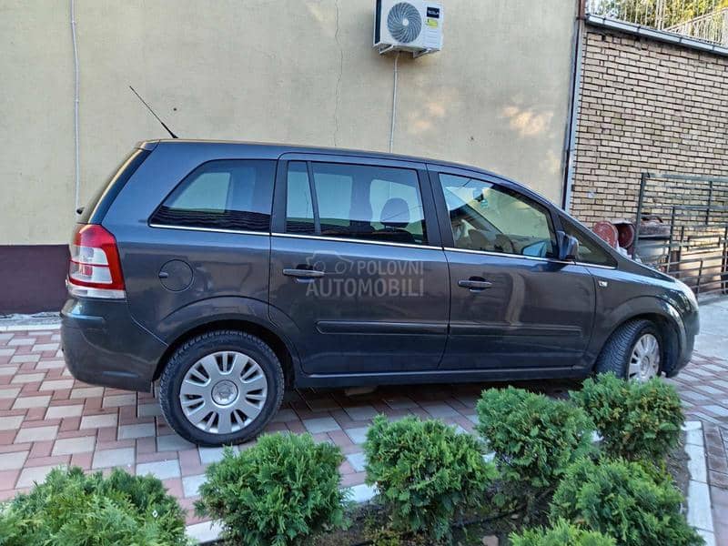 Opel Zafira 1,6 metan