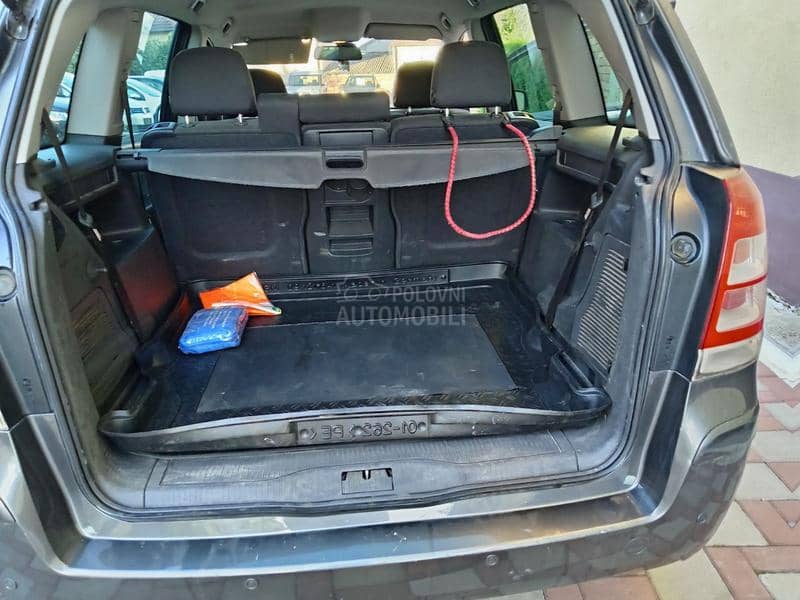 Opel Zafira 1,6 metan