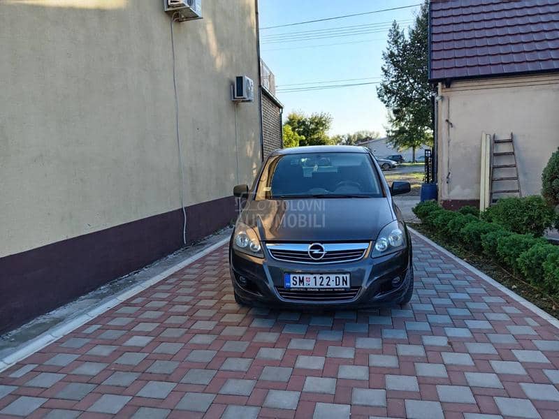 Opel Zafira 1,6 metan
