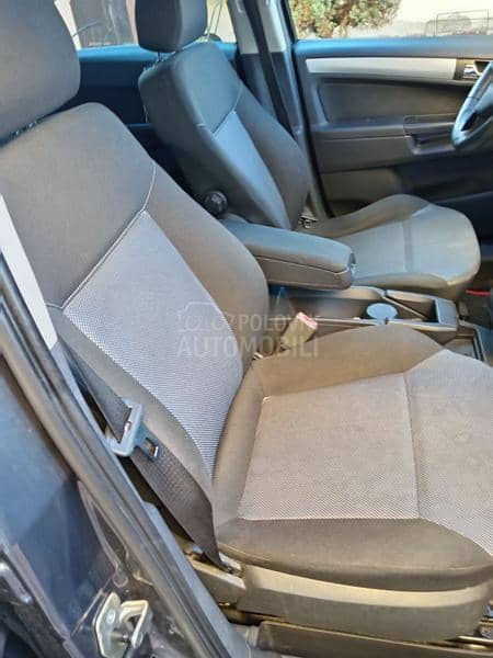 Opel Zafira 1,6 metan
