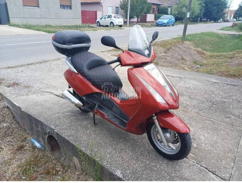 Honda Pantheon 125 efi