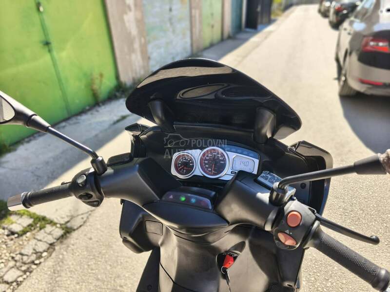 Gilera nexus