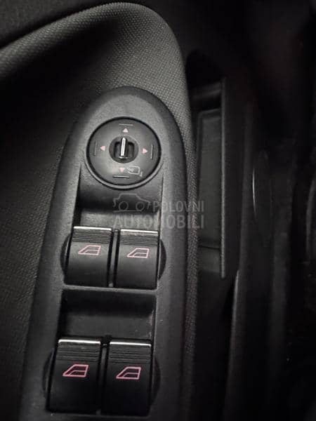 Ford Kuga 2.0tdc 2010. god. -  kompletan auto u delovima