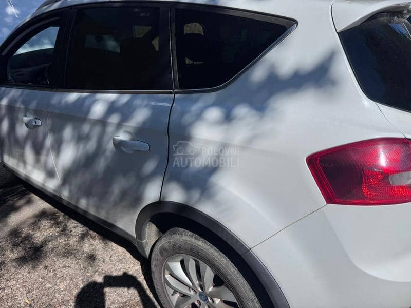 Ford Kuga 2.0tdc 2010. god. -  kompletan auto u delovima