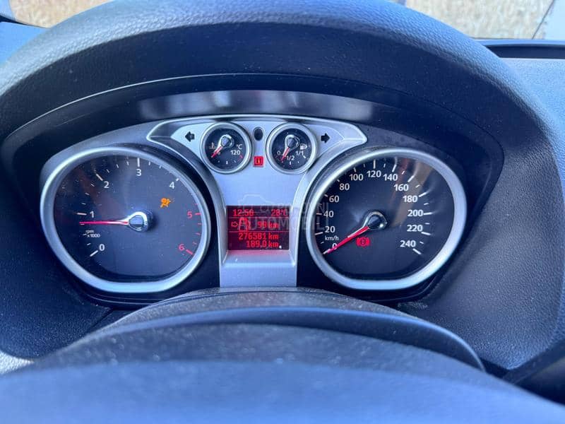 Ford Kuga 2.0tdc 2010. god. -  kompletan auto u delovima