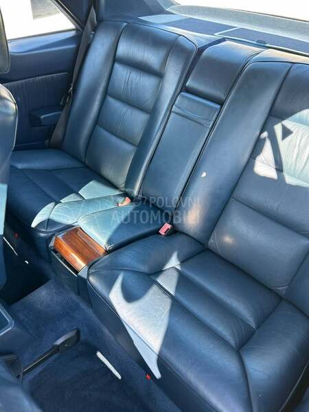 Mercedes Benz W124 Coupe 300i